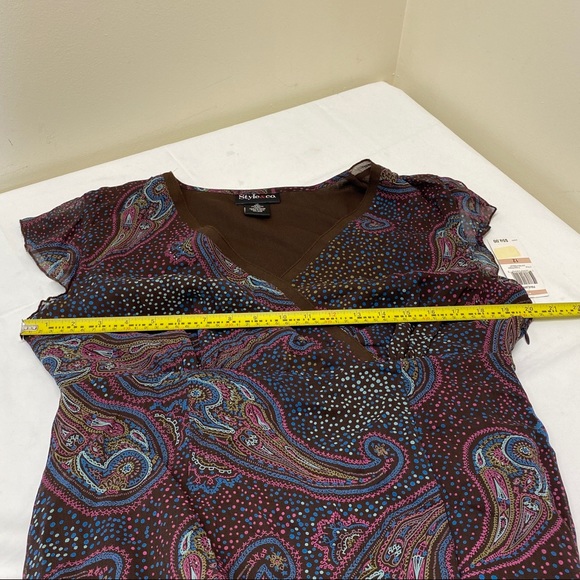 Style and Co  Dotted Paisley Folkloric VNeck Handkerchief Dress Size 12 - Picture 9 of 13